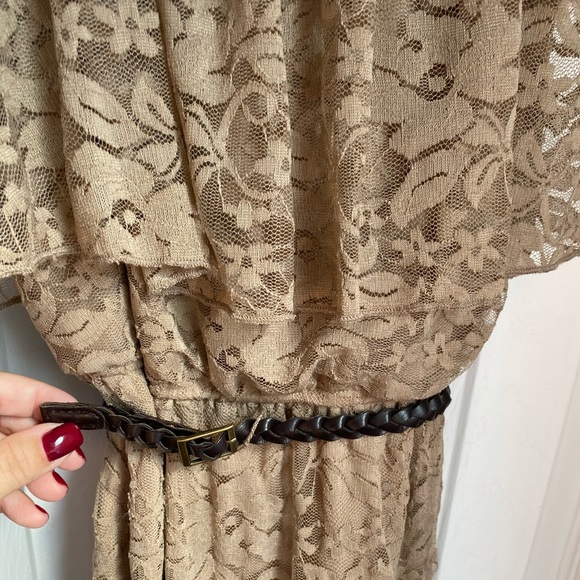 Lace Maxi Dress - Picture 3 of 5